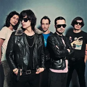 The Strokes actuellement en studio