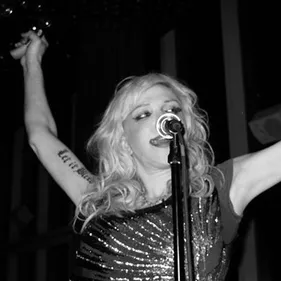 Hole : le groupe de Courtney Love de retour ?