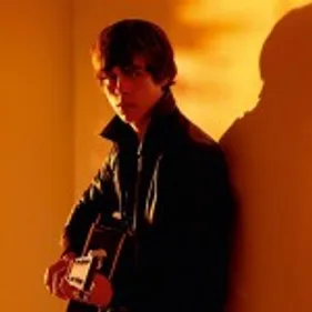 Albert Hammond Jr. (The Strokes) sur scène avec Jake Bugg
