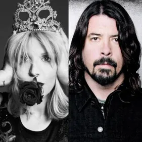 Courtney Love à table avec Dave Grohl