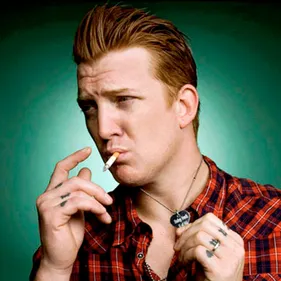 Josh Homme attaqué en justice
