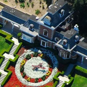 Vend Neverland, le paradis de Michael Jackson