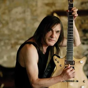 Malcolm Young (AC/DC) souffre de démence