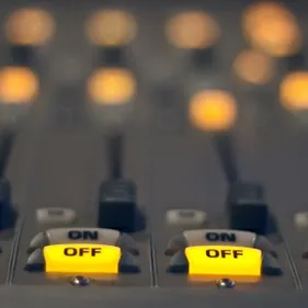 OÜI FM vous invite aux sessions acoustiques !