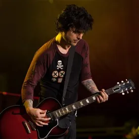 Le guitar shop de Billie Joe Armstrong ouvrira en Californie