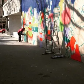 Le Women's Forum invite Kashink, icône du Street-Art