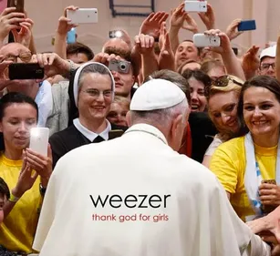 Weezer remercie le ciel pour les filles