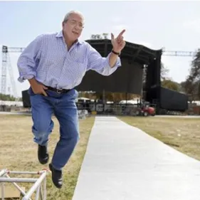 Jean-Paul Huchon pense à sa reconversion dans le monde du rock