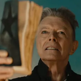 Une inédite de David Bowie fait surface