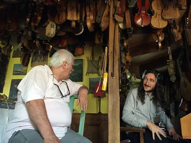 Forever Pavot crée un disque chez des inconnus rencontrés sur Le...