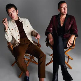 The Last Shadow Puppets reçoit un prix pour la pochette de son album