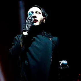 Marilyn Manson blessé pendant un concert à New York