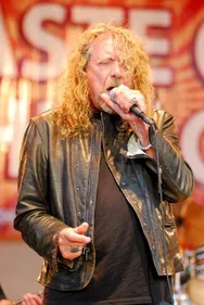 Robert Plant revient à Paris