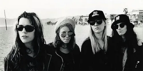 C'est confirmé : L7 prépare un nouvel album pour 2019