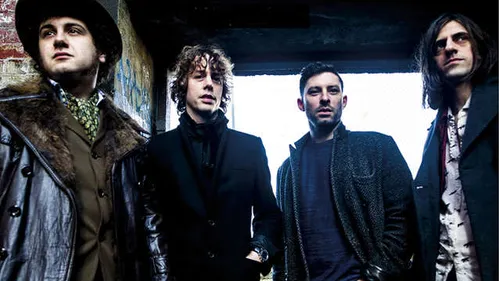 Johnny Borrell : nouveau single solo et retour de Razorlight