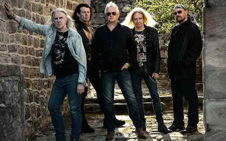 [Live report] Saxon : la tradition perdure sur scène