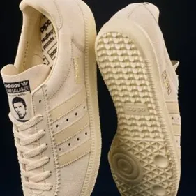 Liam Gallagher bien dans ses fucking baskets