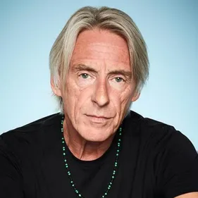 Paul Weller reporte à  nouveau son concert à Paris