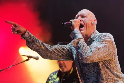 Midnight Oil sort un nouveau single militant