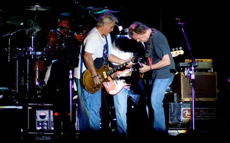 Neil Young & Crazy Horse : un nouvel album