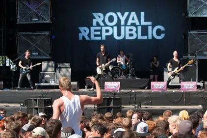 Royal Republic réveille les morts avec leur nouveau single (et une...