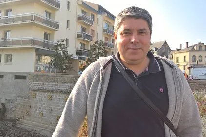 L'Hotellerie de Flée. Il se bat pour la reconnaissance de sa maladie