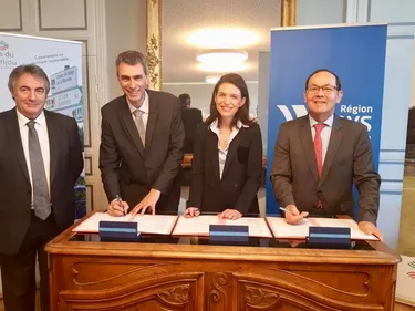 La Communauté de Communes des Vallées du Haut Anjou signe le...