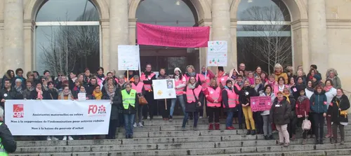 Mobilisation en hausse pour les Gilets Roses mayennais