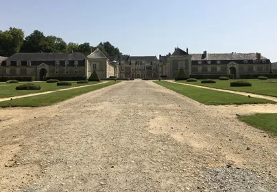 Segré-en-Anjou-Bleu. La randonnée familiale met à l"honneur Marans...