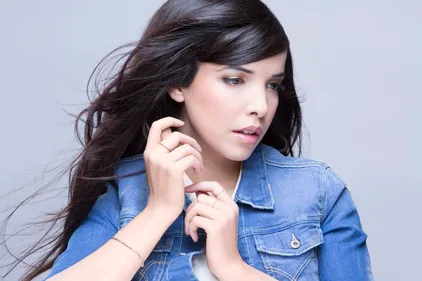 (Mise à jour 14/11/19) Le son de la semaine : Indila "Parle à ta tête"