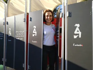 Vu à Craon. Des urinoires féminins au V and B Fest'