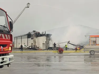 Mayenne. Les auteurs de l'incendie du Hall des expo identifiés