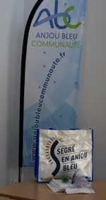 AnjouBleuCommunauté. Il est encore possible de fabrique des masques...