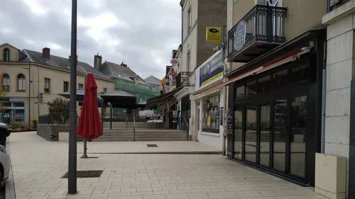 Confinement : le patron des hôtelliers et restaurateurs mayennais...