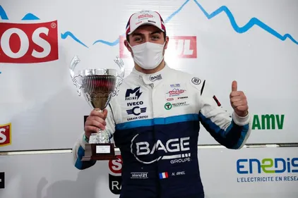 Auto. Sur glace, Natan Bihel prend la 3ème place du trophée Andros