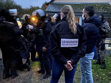Gendarmes au féminin : "devenir mère, c'est un parcours de vie...