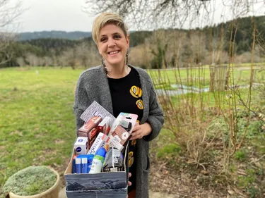 En Mayenne, une maman propose des boîtes à sourire pour les étudiants