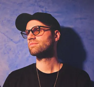 Boston Bun dévoile Whenever you're Ready, son nouveau single sur...