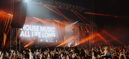 Les festivals virtuels FG For DJs pour savourer noël et fêter la...