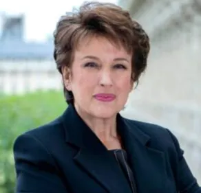 Roselyne Bachelot fait un pas vers la réouverture des lieux culturels