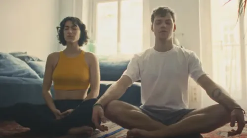 Felix Jaehn est de retour avec "I Just Wanna"