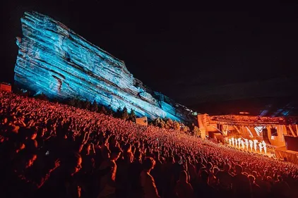 Retour en images sur le sublime live de Kygo à Red Rocks !
