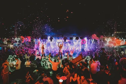 Le R2 à Marseille lance son opening