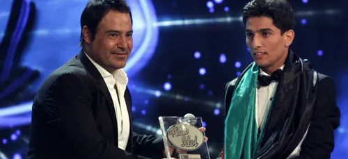 Palestine : Mohammad Assaf, vainqueur de "Arab Idol" rentre en...