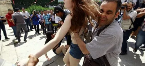 Tunisie : Les femen europÃ©ennes libÃ©rÃ©es ont prÃ©sentÃ© des excuses