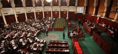Tunisie: Le premier Parlement post-rÃ©volutionnaire entre en fonction