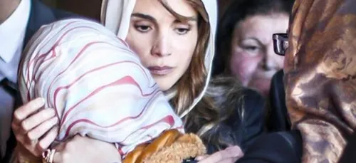 La reine Rania Ã  une manifestation Ã  Amman condamnant le meurtre...