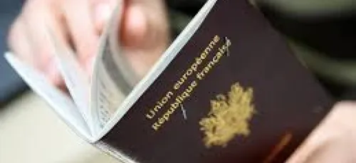 Passeports confisquÃ©s pour six FranÃ§ais prÃªts Ã  partir pour la...