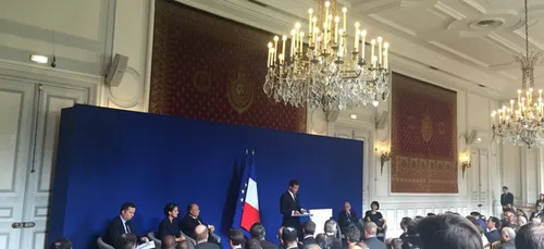 Valls: "L'islam est en France pour y rester"