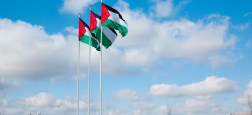 Le Premier ministre palestinien chargÃ© de procÃ©der Ã  un "lÃ©ger"...